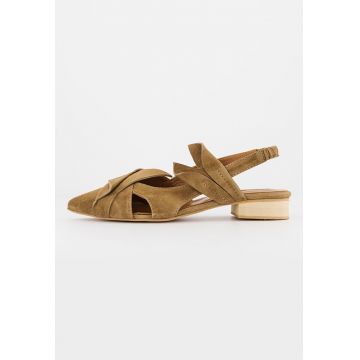 Pantofi slingback de piele intoarsa cu decupaje
