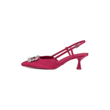 Pantofi slingback cu toc kitten