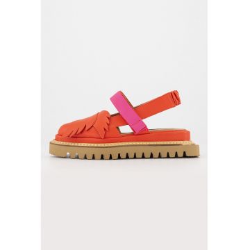 Pantofi slingback de piele cu garnitura contrastanta