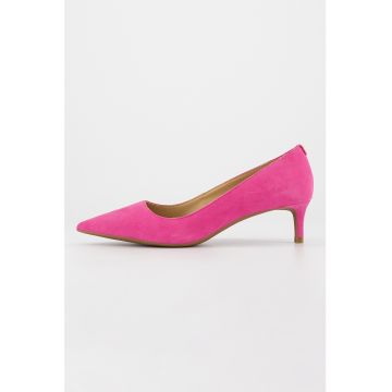 Pantofi de piele intoarsa cu toc kitten Pantofi de piele intoarsa cu toc kitten