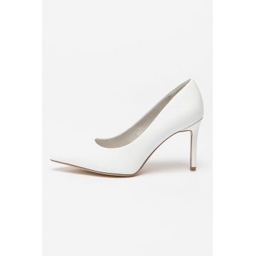 Pantofi de piele ecologica cu toc stiletto si varf ascutit Pantofi de piele ecologica cu toc stiletto si varf ascutit
