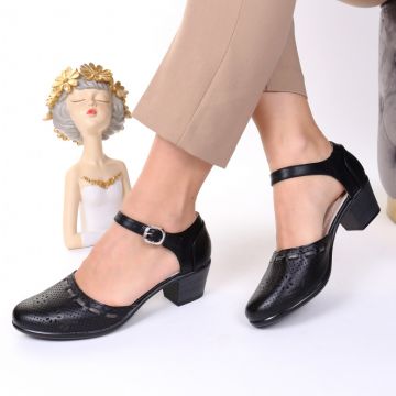 Pantofi negri cu toc mic Claudia