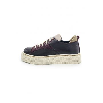 Pantofi din piele cu segment texturata