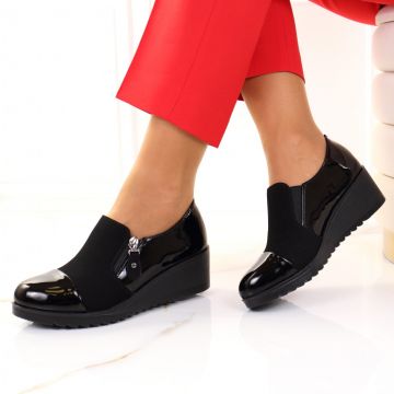 Pantofi cu platforma lacuiti negri Amira