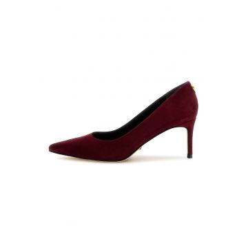 Pantofi de piele intoarsa cu varf ascutit