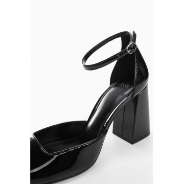 Pantofi lacuiti de piele ecologica Fina