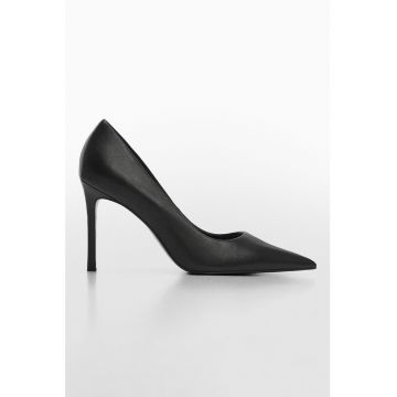 Pantofi de piele cu varf ascutit Jimena