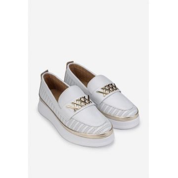 Pantofi dama  albi din piele perforata cu ornament