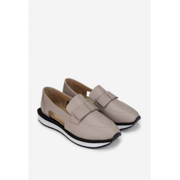 Pantofi dama taupe din piele naturala cu decupaje laterale
