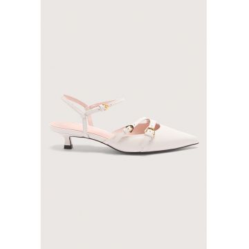 Pantofi de piele cu catarame