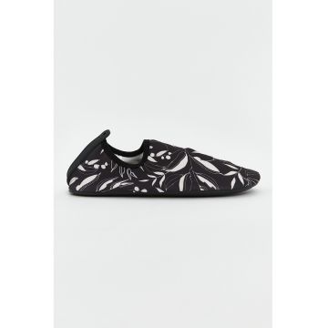 Pantofi din material textil cu imprimeu