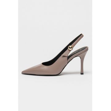 Pantofi de piele cu toc si varf ascutit
