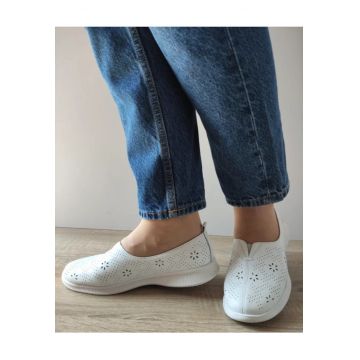 Pantofi Casual Perforati Dama  B929734 Albi - Alb -