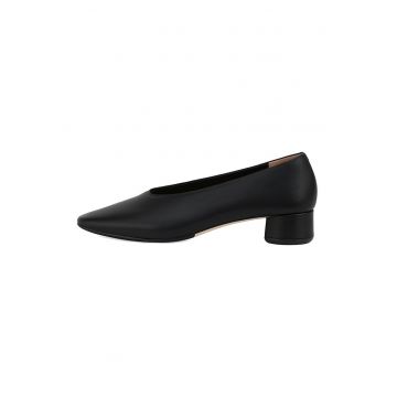 Pantofi de piele cu toc masiv