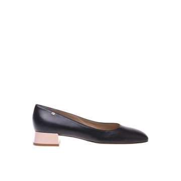 Pantofi de piele cu varf patrat