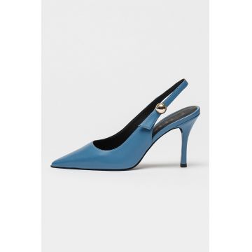Pantofi de piele cu toc si varf ascutit