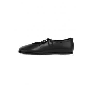 Pantofi de piele cu funde