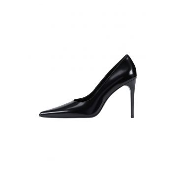 Pantofi din piele cu toc stiletto si varf ascutit