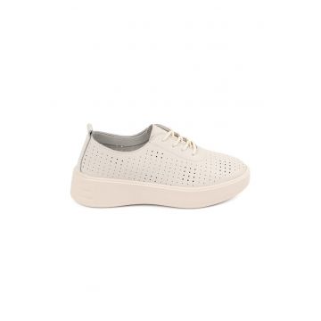 Pantofi casual din piele cu perforatii decorative