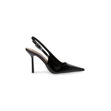 Pantofi de piele lacuita cu varf ascutit