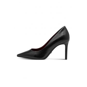 Pantofi din piele cu varf ascutit