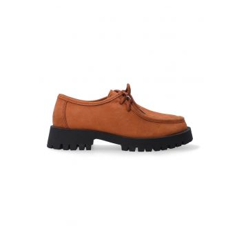 Pantofi din piele nubuc