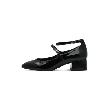 Pantofi de piele ecologica cu toc masiv Pantofi de piele ecologica cu toc masiv
