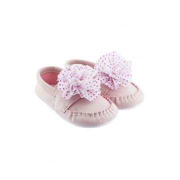 Pantofi din piele intoarsa cu aplicatie florala