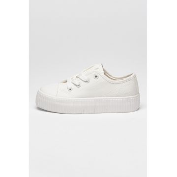 Tenisi cu detaliu logo