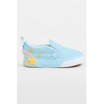 Pantofi slip-on cu model