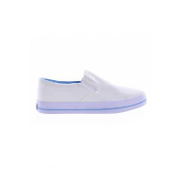 Tenisi slip-on cu talpa cu dungi