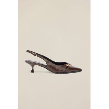 Pantofi din piele ecologica cu varf ascutit