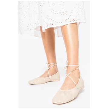 Balerini  piele naturala - bej - cu sireturi