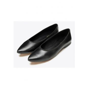 Balerini  piele naturala - varf ascutit - negri