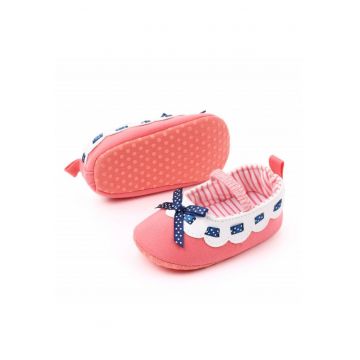 Pantofi  Model AL 15060 cu volanas alb pentru bebelusi - Textil - Roz somon