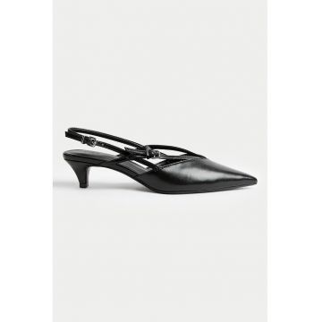 Pantofi slingback cu varf ascutit