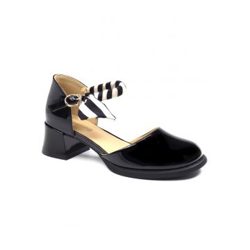Pantofi dama decupati 582309 - Negru