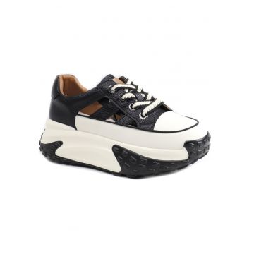 Pantofi dama decupati 9071 1 - Negru