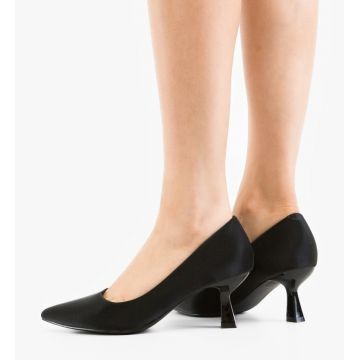 Pantofi cu toc Fyra Negri