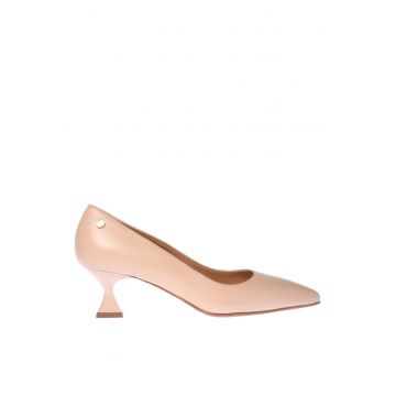 Pantofi de piele cu toc inalt si varf ascutit - Bej deschis