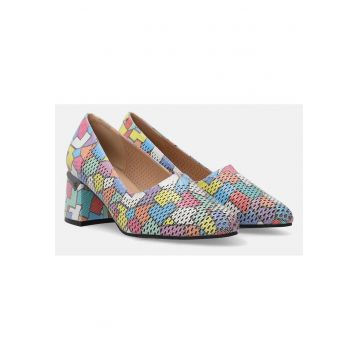 Pantofi cu toc inalt din piele perforata
