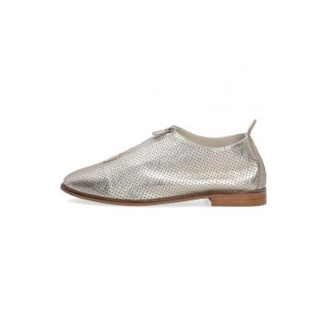 Pantofi din piele cu fermoar si aspect metalizat