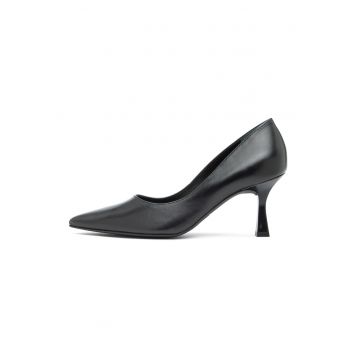 Pantofi din piele Estima - Negru