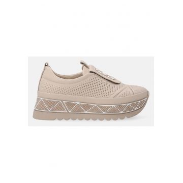 Pantofi flatform din piele cu aspect ajurat
