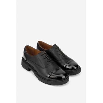 Pantofi negri din piele pentru femei - Negru