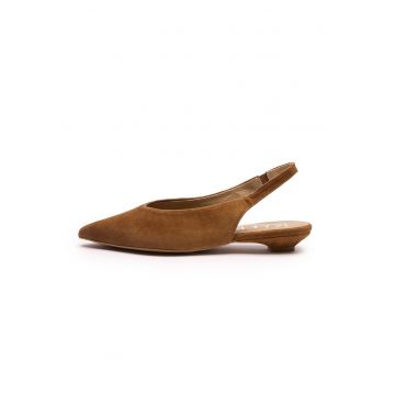 Pantofi slingback din piele intoarsa cu toc kitten Sinead - Caramel