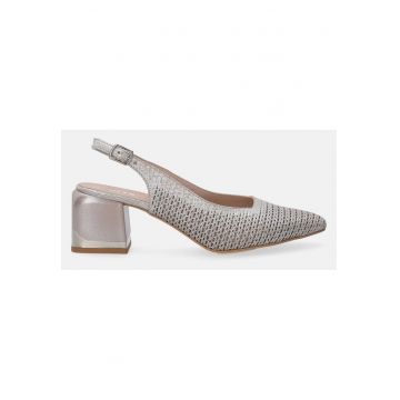 Pantofi din piele cu model perforat