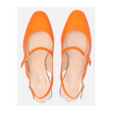 Pantofi Mary Jane din piele cu imprimeu pe toc