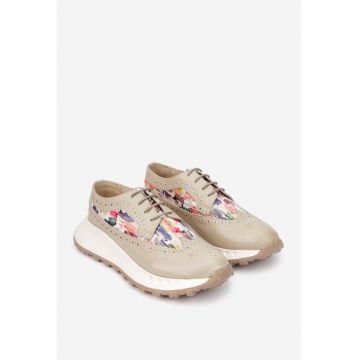 Pantofi dama bej din piele naturala cu detalii multicolore
