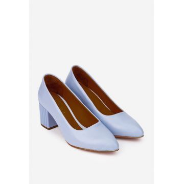 Pantofi dama bleu din piele naturala cu model pe toc